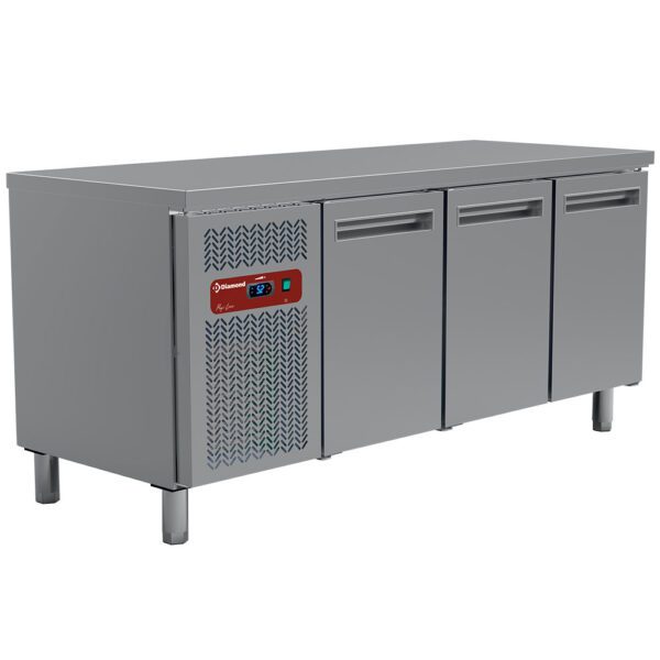 Diamond Europe - Table frigorifique- ventilée- 3 portes GN 1/1(405 Lit.)